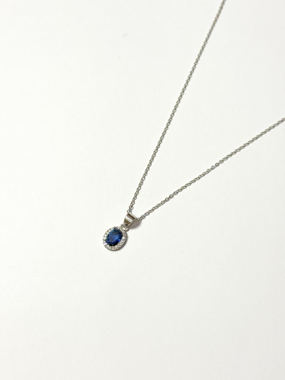 قلادة بالفضة