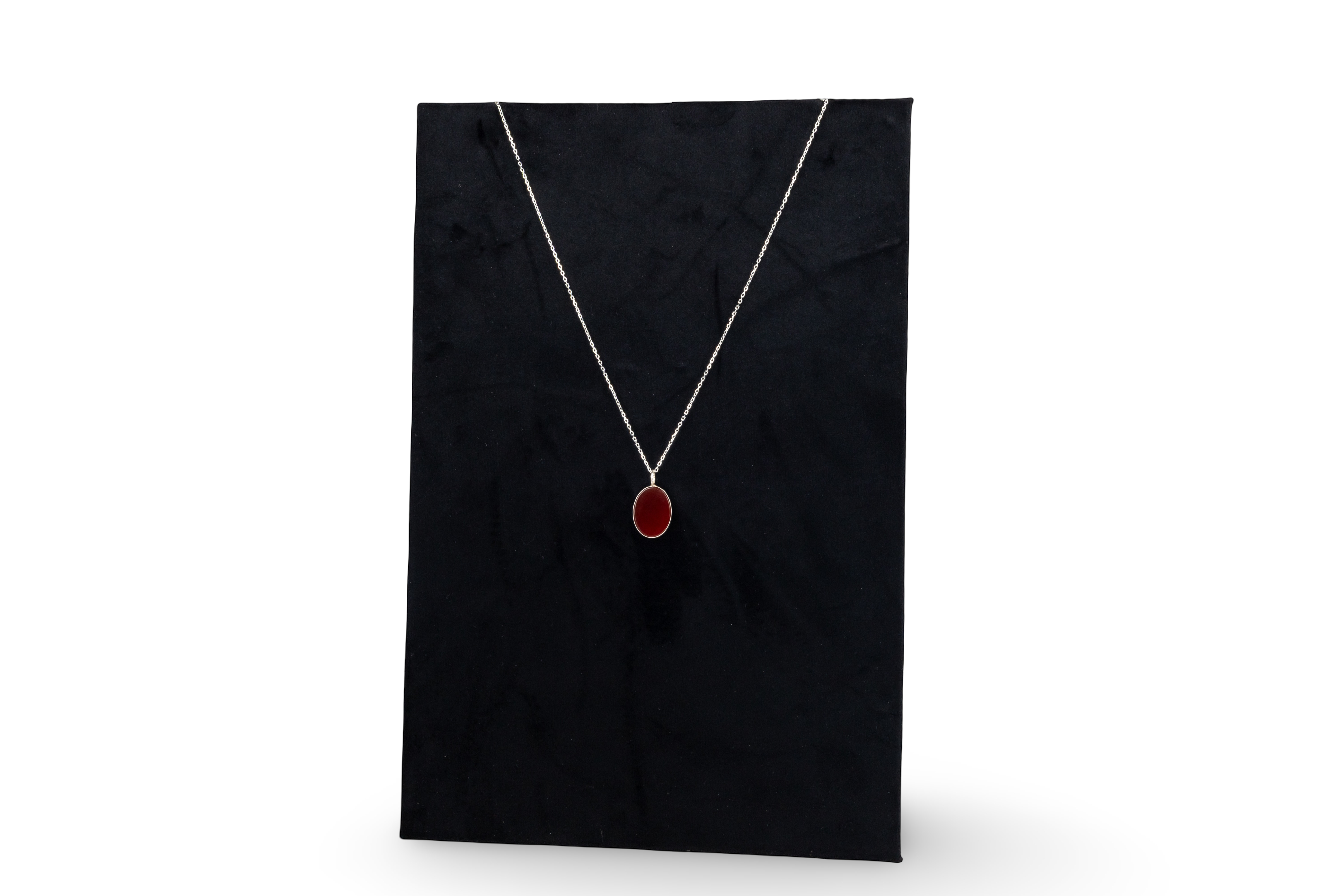 عقد فضة مع حجر كريم