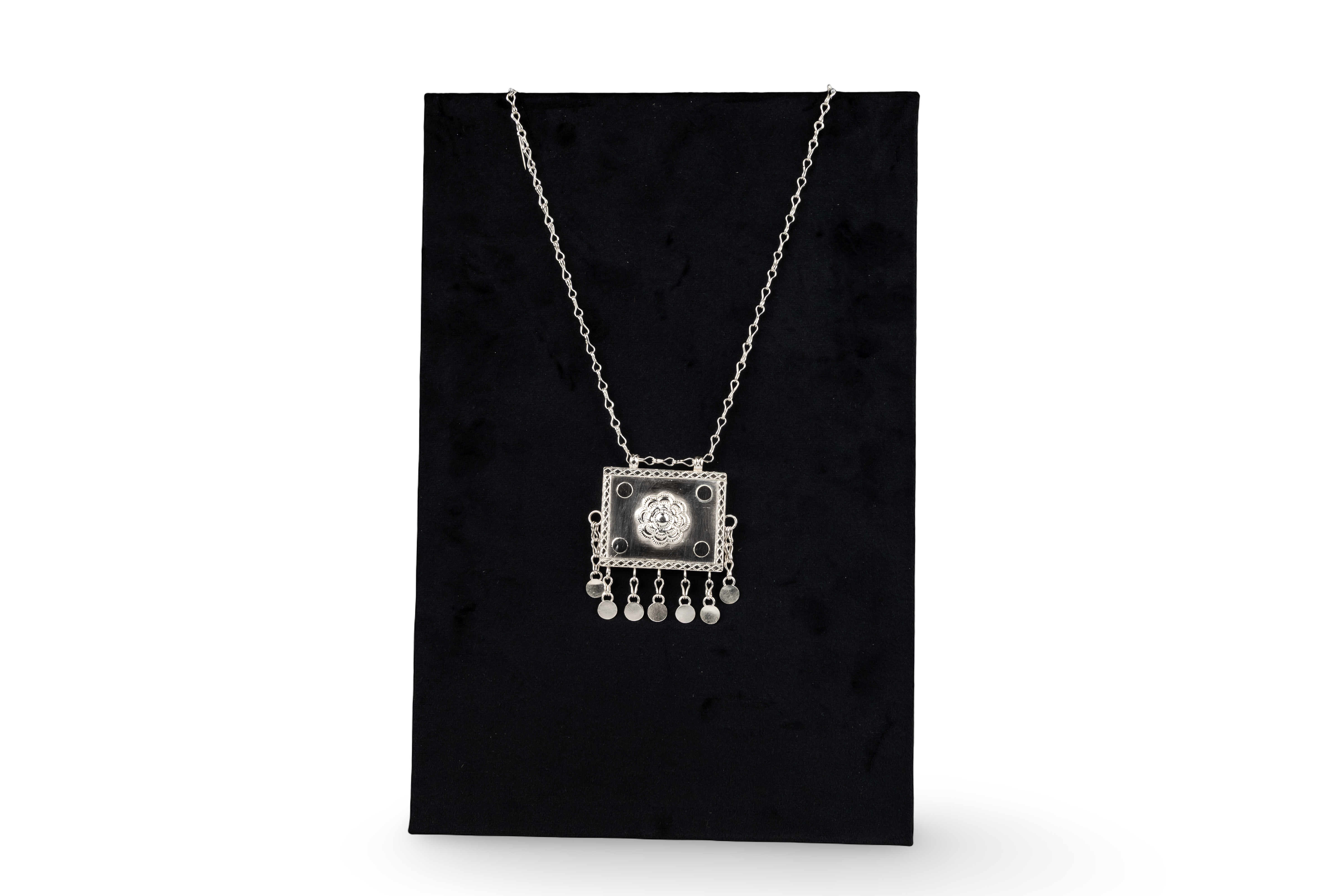 حرز فضة عماني