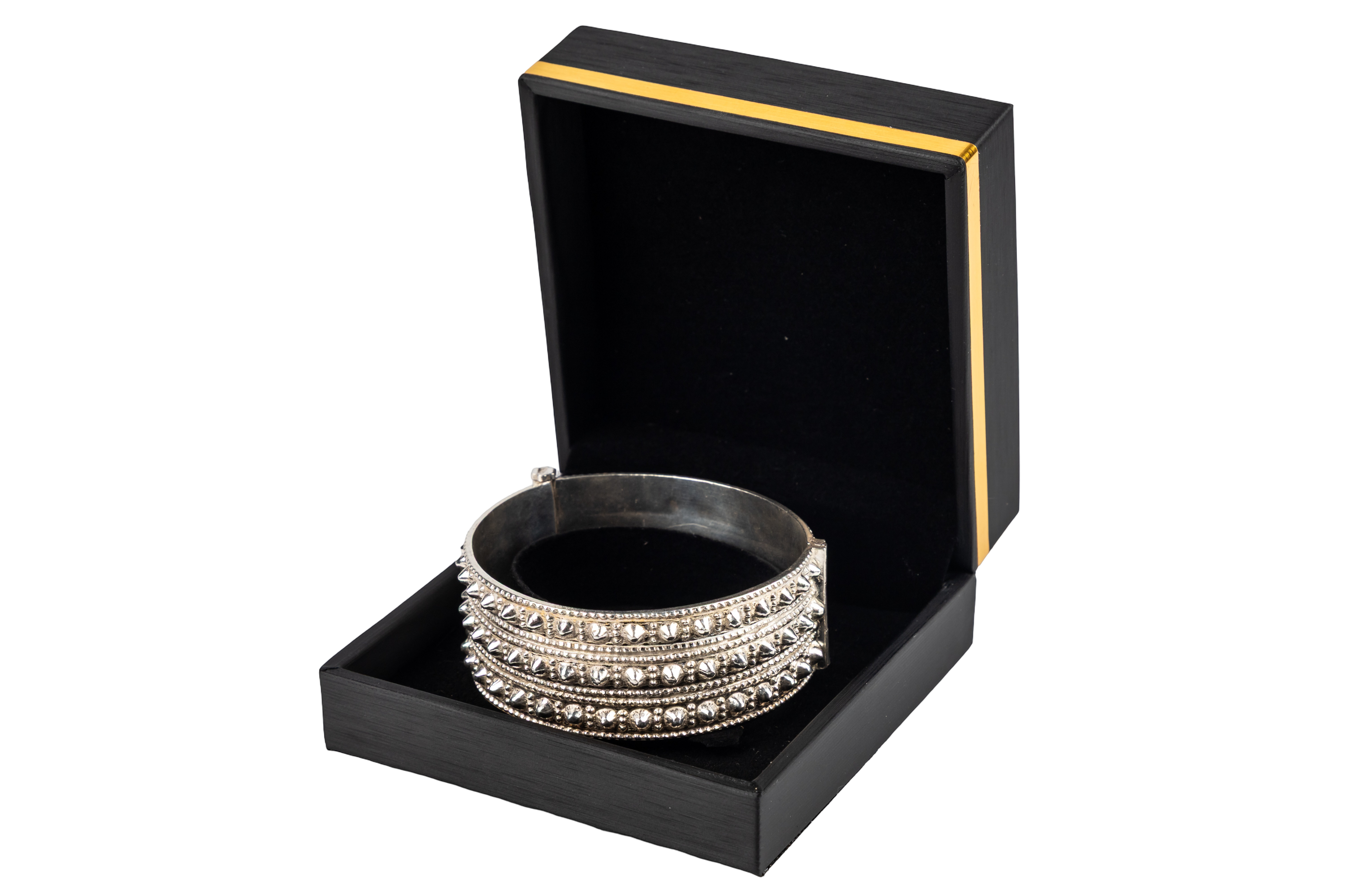 بنجري بالفضة