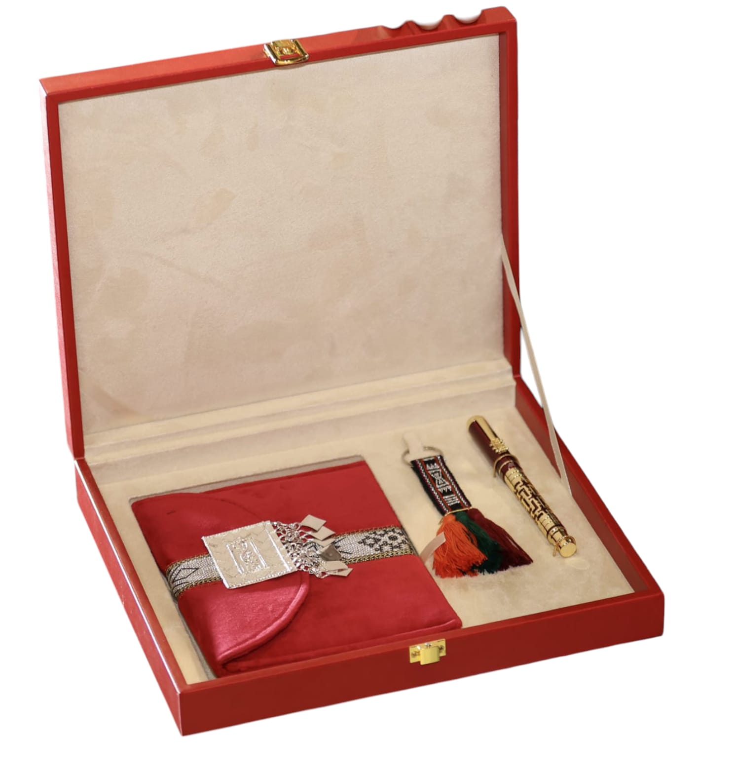 بوكس الشنطة و القلم و الميدالية